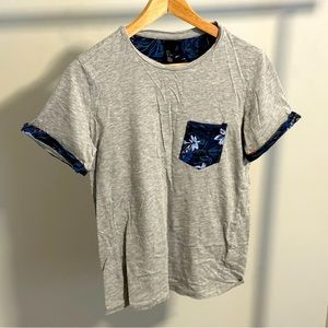H&M t-shirt, size S